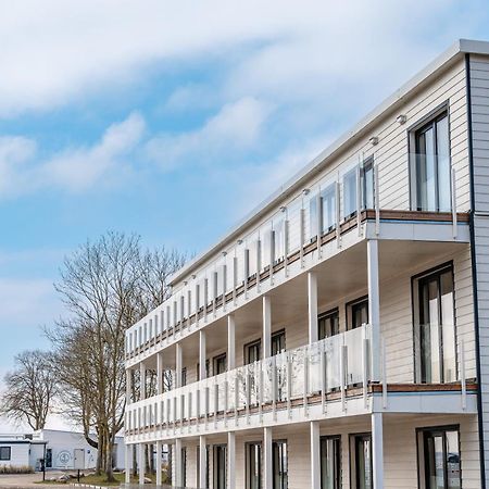 Marina Martinshafen - Lotsenhaus Hotell Neuhof  Eksteriør bilde