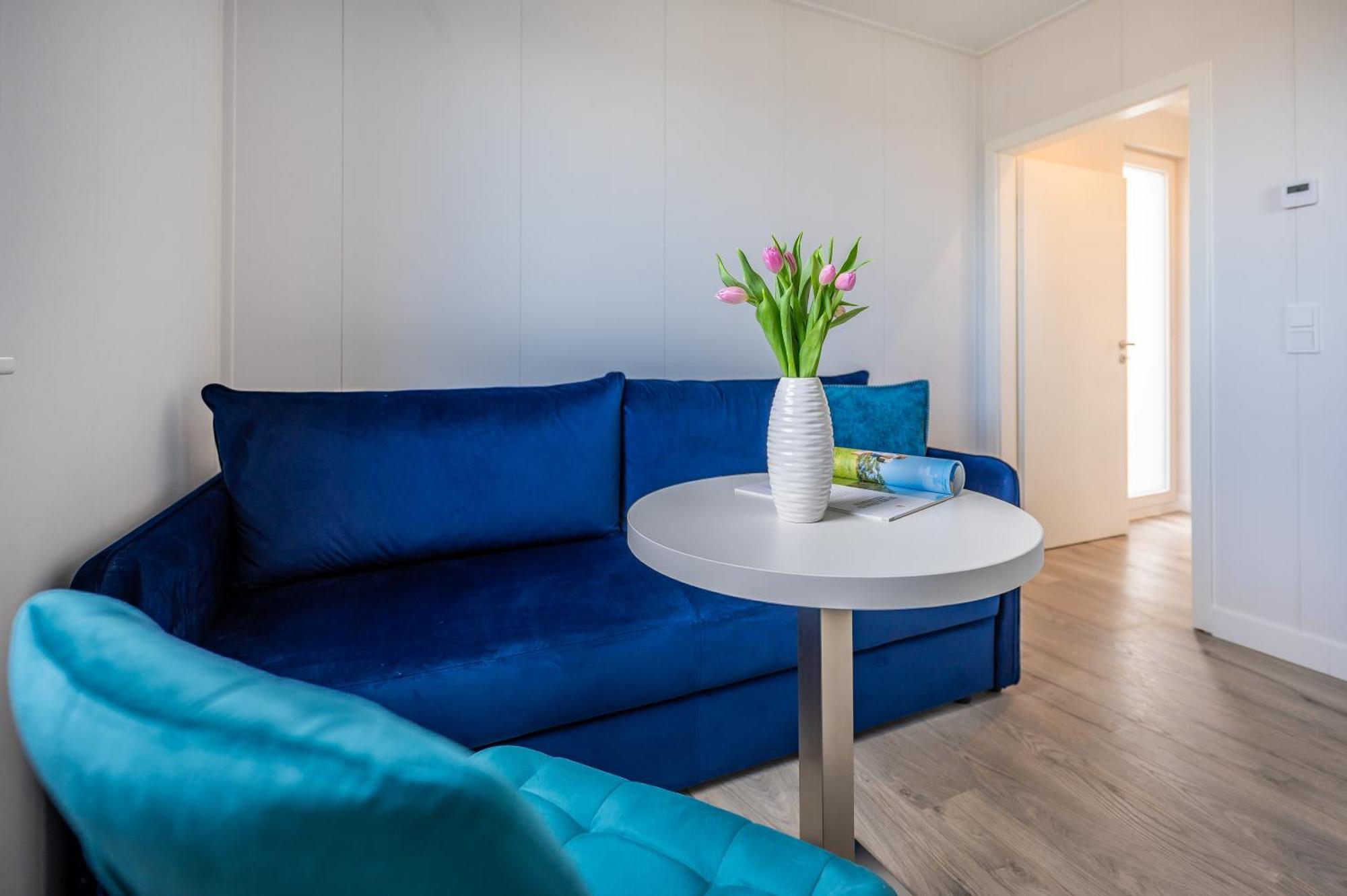 Marina Martinshafen - Lotsenhaus Hotell Neuhof  Eksteriør bilde