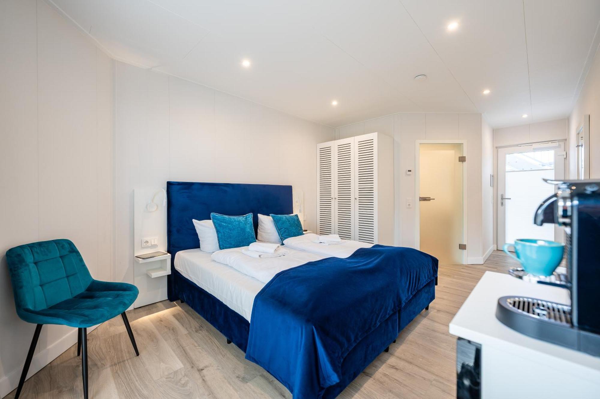 Marina Martinshafen - Lotsenhaus Hotell Neuhof  Eksteriør bilde