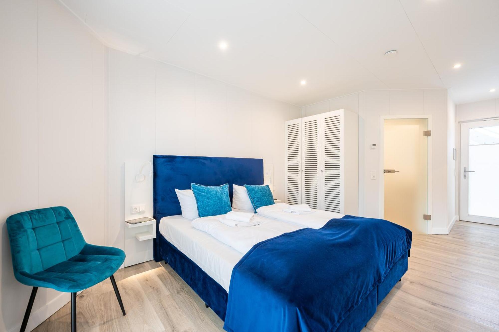 Marina Martinshafen - Lotsenhaus Hotell Neuhof  Eksteriør bilde